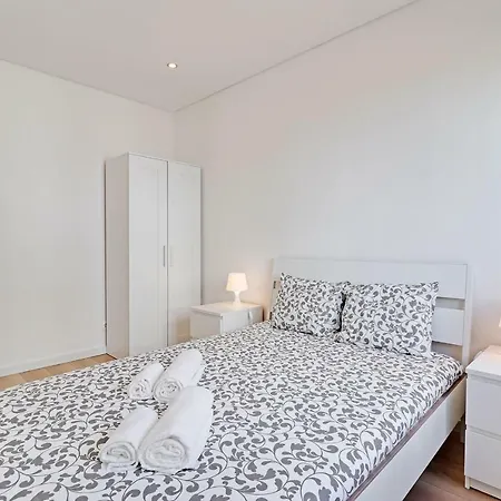 Charming Vila Real St. Antonio By Homing דירה *