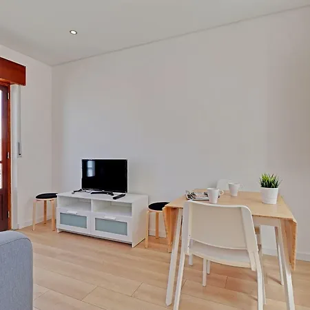 Charming Vila Real St. Antonio By Homing דירה *