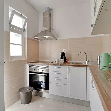 Charming Vila Real St. Antonio By Homing